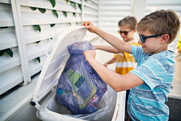 Best Attic Cleanout Services  in Franklin Center, NJ